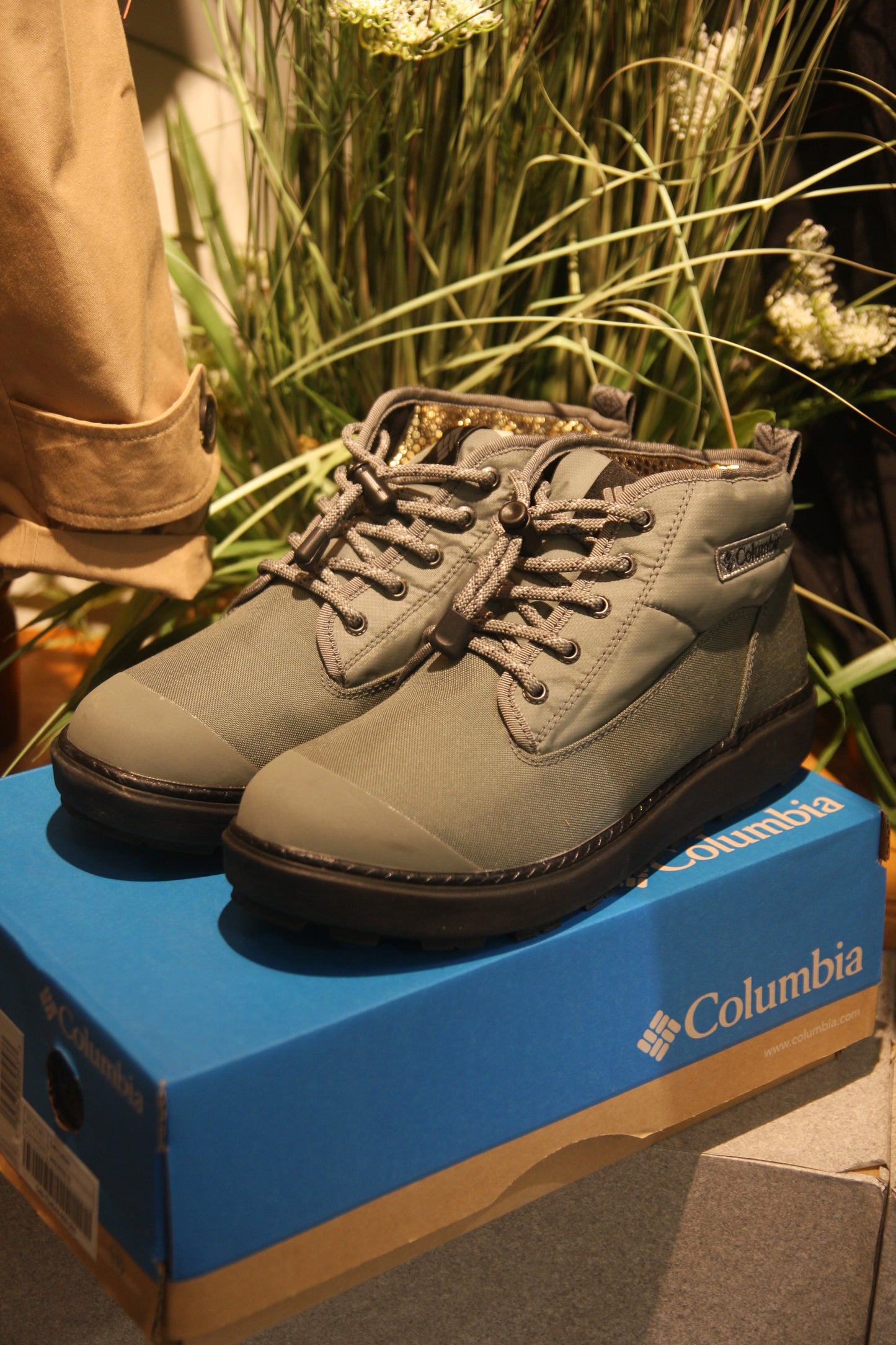 COLUMBIA BOOTS