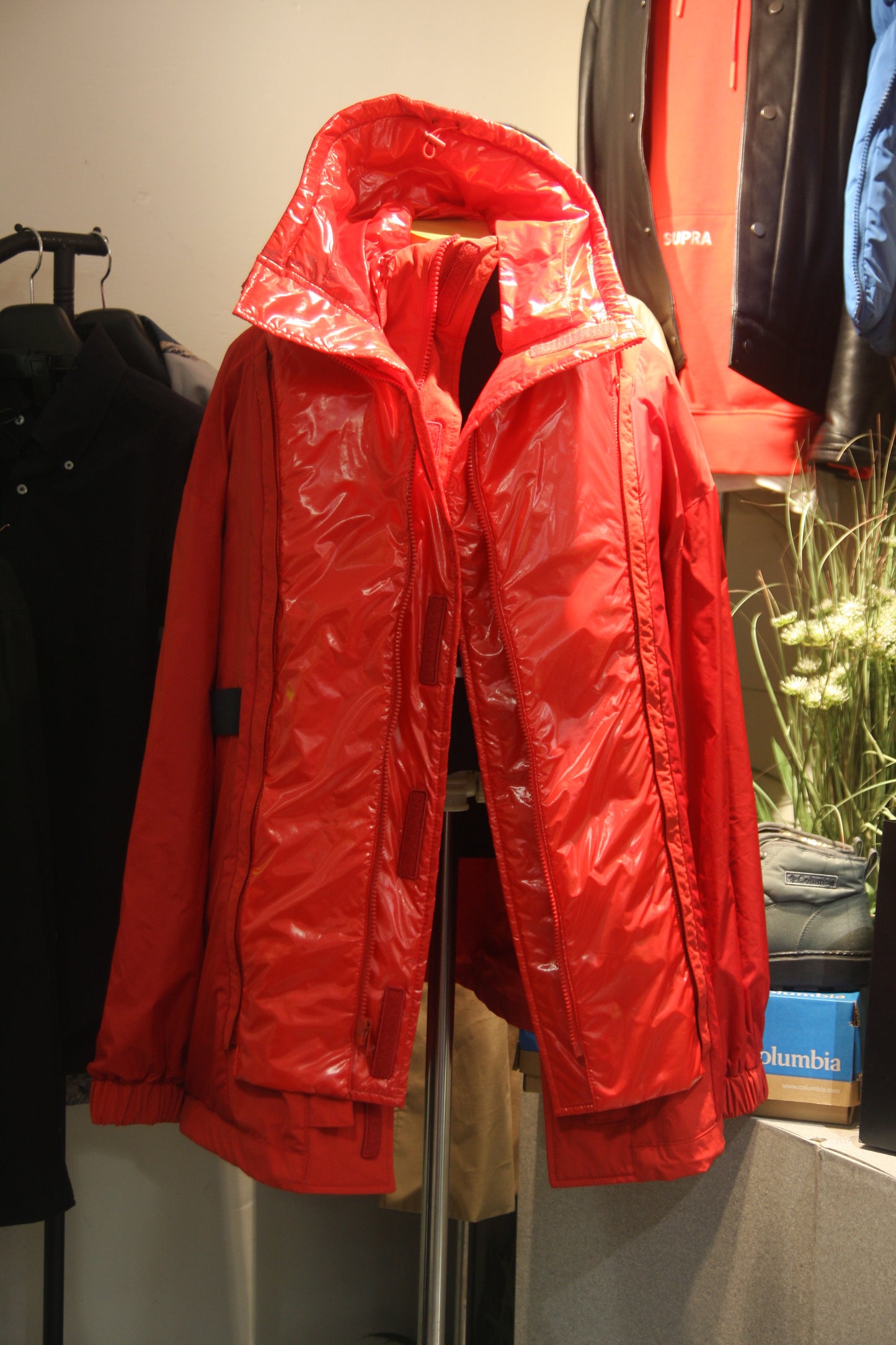 JUUN.J RED SAFARI SHORT COAT