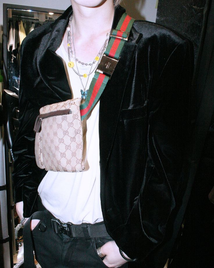 FIND GUCCI's TREASURE