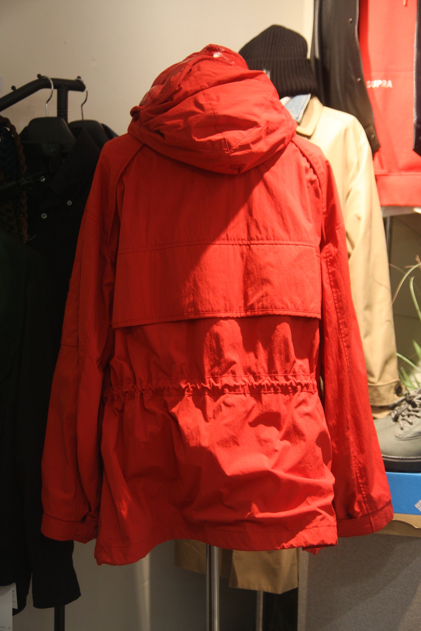 JUUN.J RED SAFARI SHORT COAT