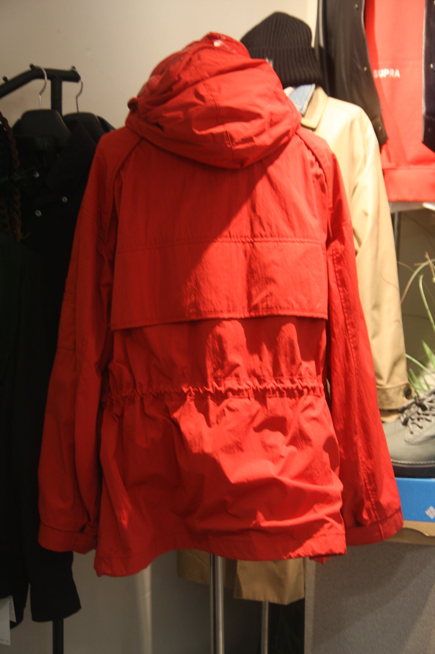 JUUN.J RED SAFARI SHORT COAT