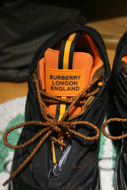 BURBURRY CLIMBING SNEAKERS