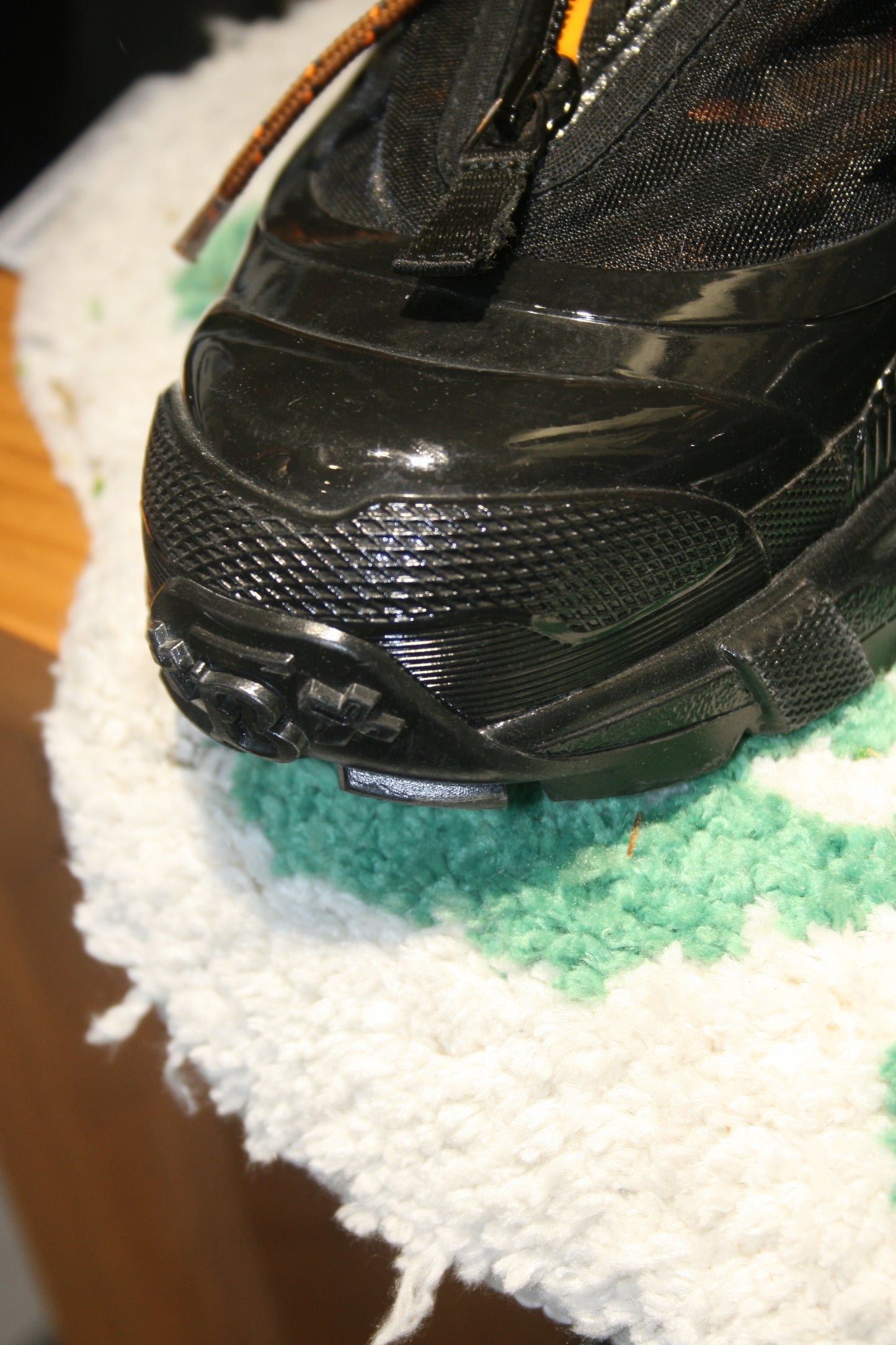 BURBURRY CLIMBING SNEAKERS