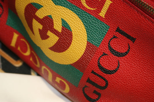 GUCCI red belt bag